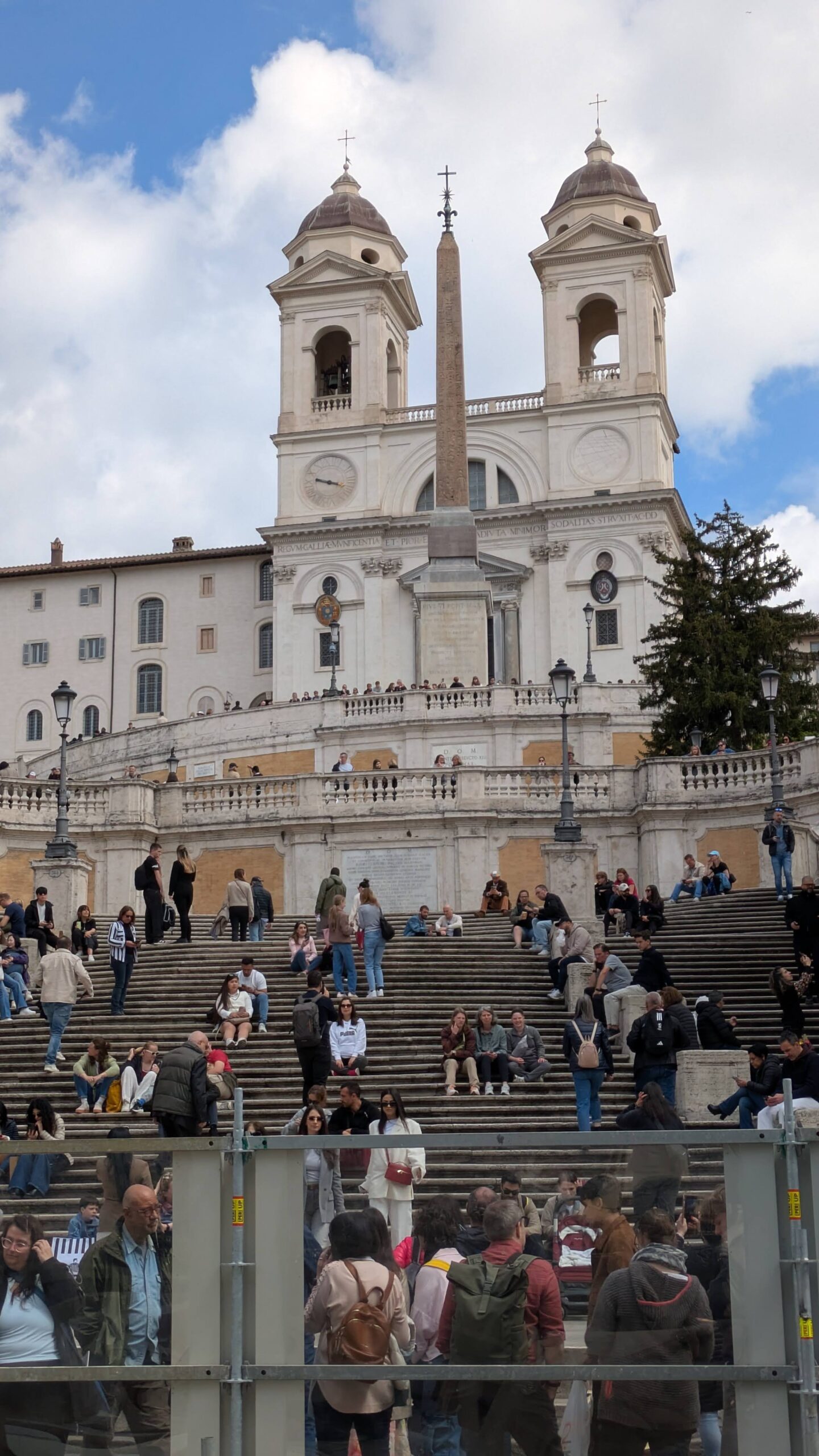 PXL_20250410_105446740.RAW-01.COVER